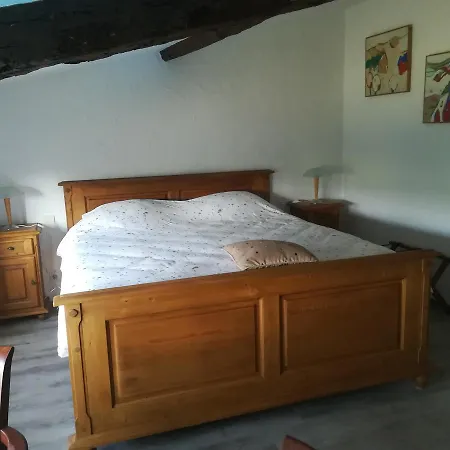 Aurifat Bed and breakfast